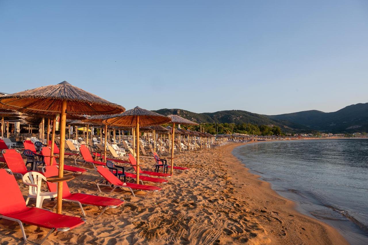 Blue Wave Luxury Suites Nea Iraklitsa Ngoại thất bức ảnh