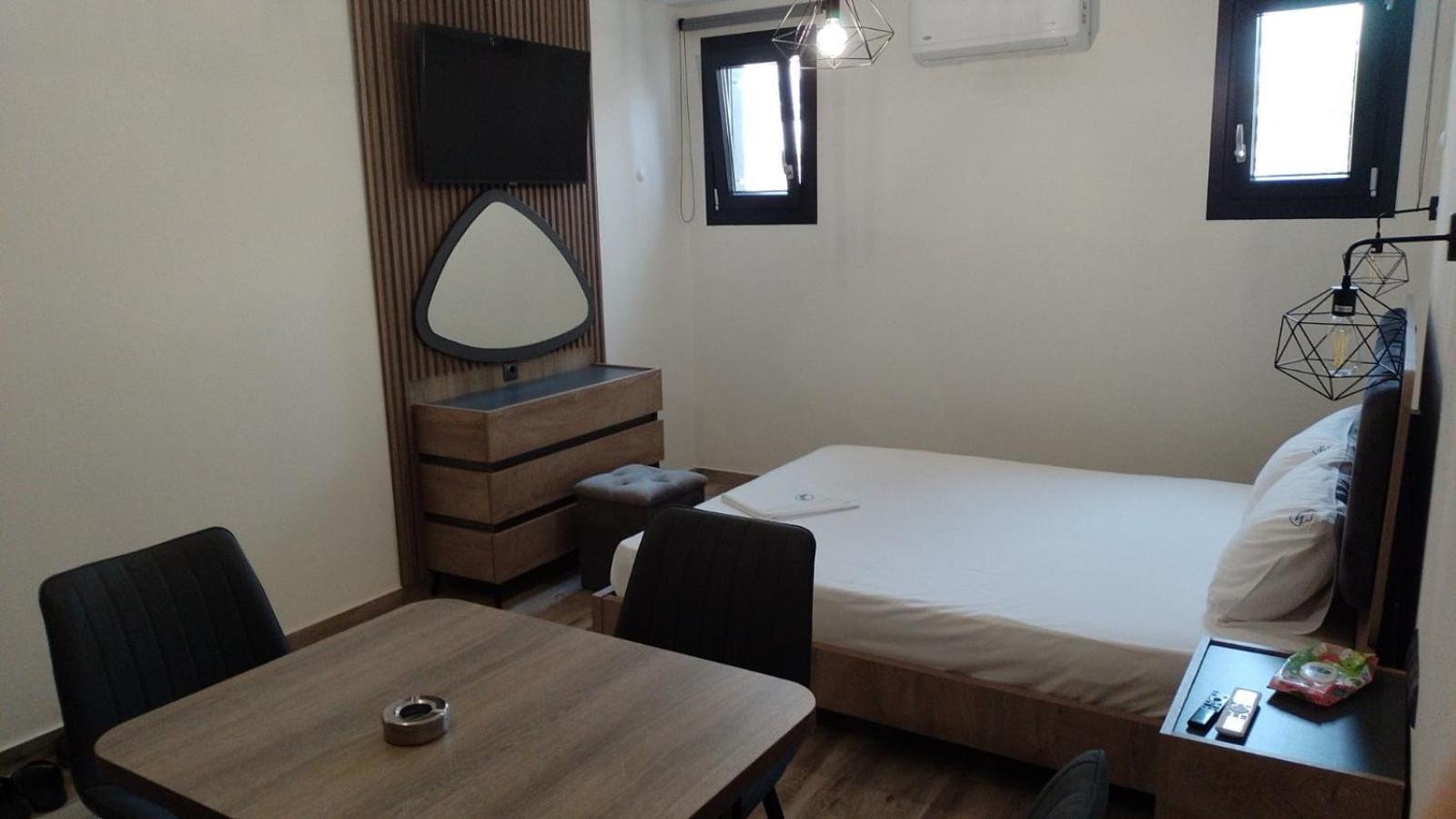 Blue Wave Luxury Suites Nea Iraklitsa Phòng bức ảnh