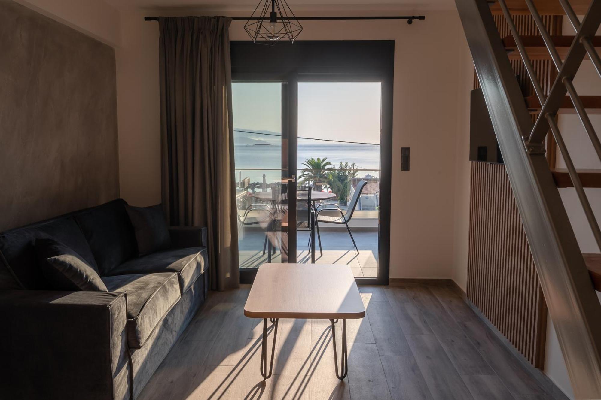 Blue Wave Luxury Suites Nea Iraklitsa Phòng bức ảnh